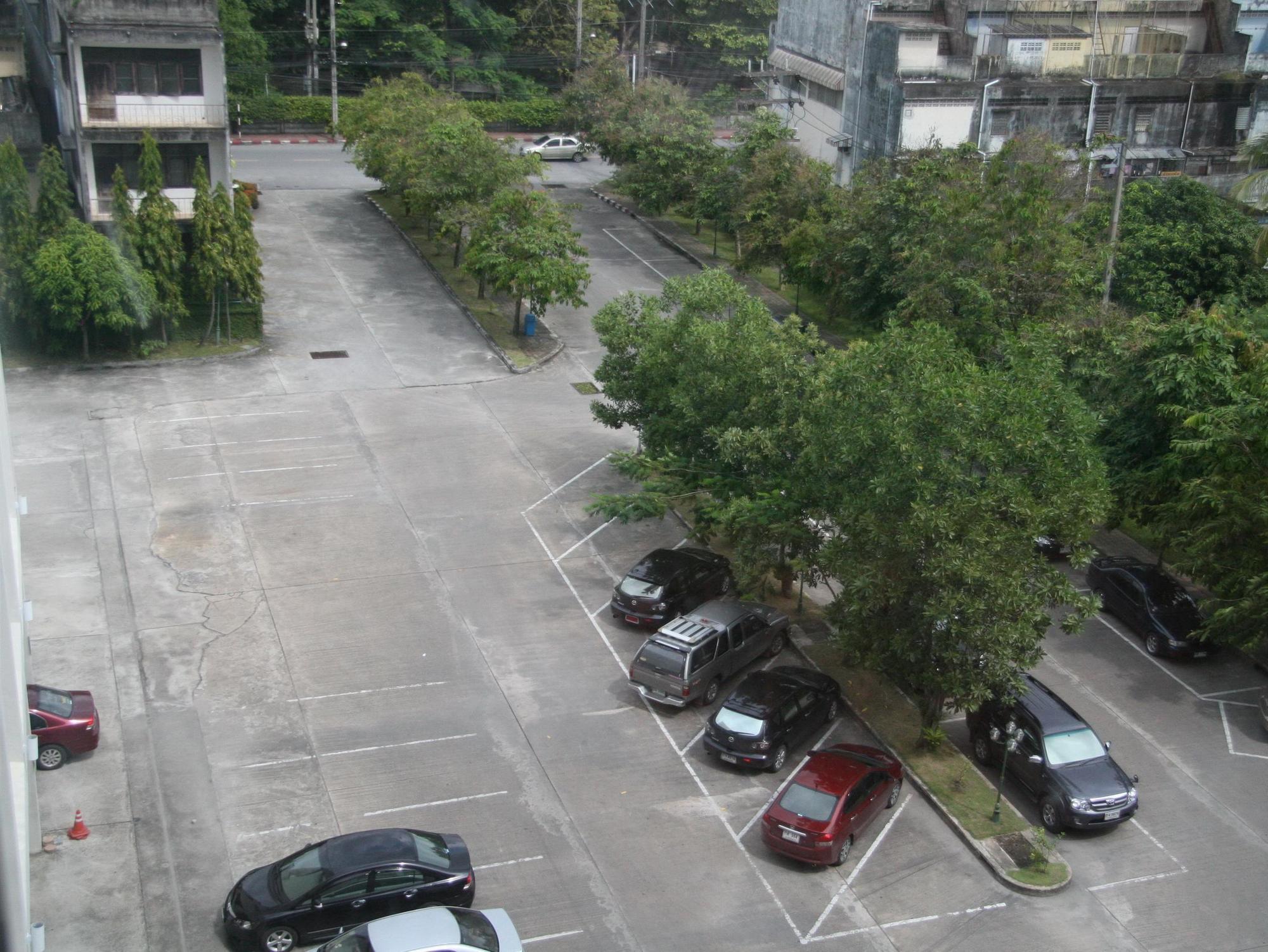 Grand Park Hotel Nakhon Si Thammarat Zewnętrze zdjęcie