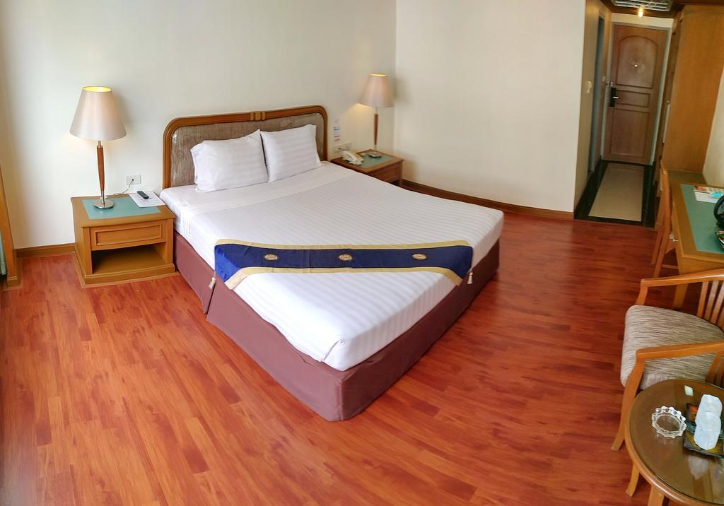 Grand Park Hotel Nakhon Si Thammarat Pokój zdjęcie